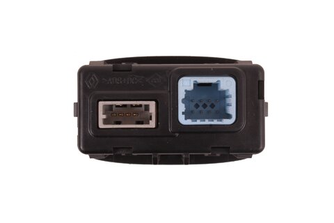 AUX a USB Port Slot