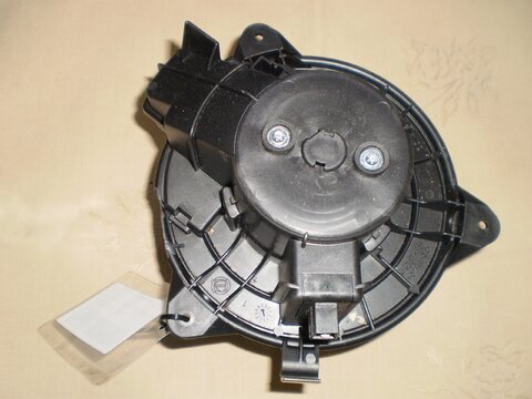 Ventilátor kúrenia, manuálna klimatizácia