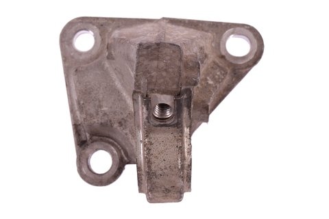 Držiak pravej polosi