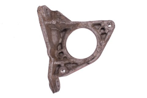 Držiak pravej polosi