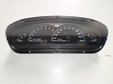 Prístrojový štít