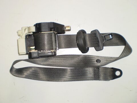 Bezpečnostný pás pravý predný 5dv.