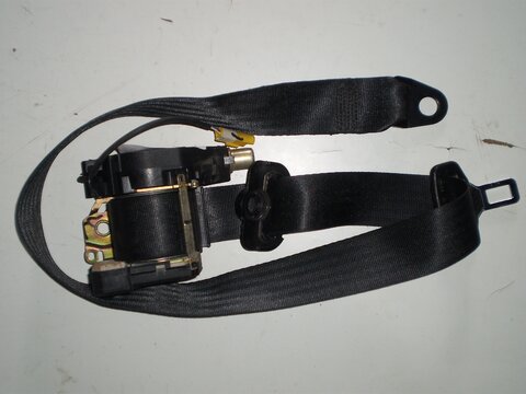 Bezpečnostný pás pravý predný 5dv