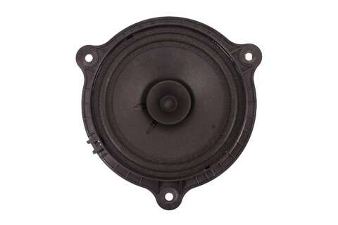 Predný reproduktor ľavý / pravý
