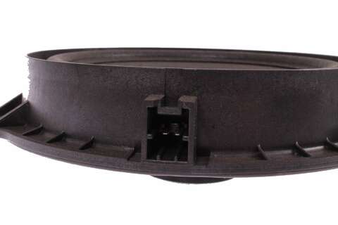 Predný reproduktor ľavý / pravý