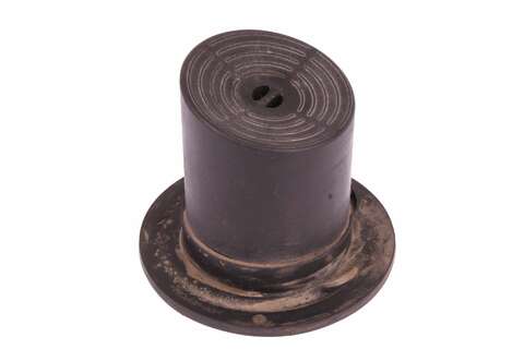 Držiak zadných pružín ľavý / pravý spodný