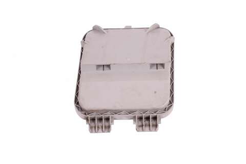 Kryt svetlometu pravý