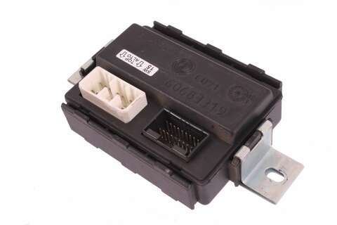 Elektronická riadiaca jednotka predných dverí