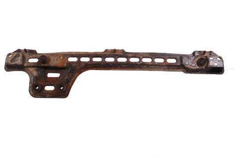 Spodný držiak chladiča