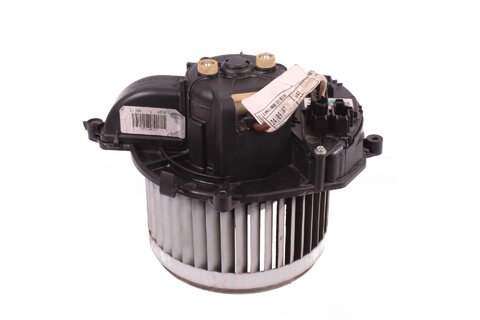 Ventilátor kúrenia 5E2228700