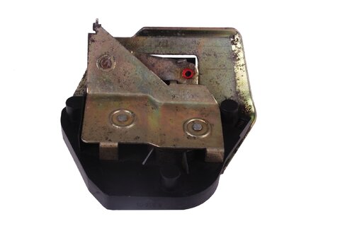 Zámok bočných dverí pravý zadný