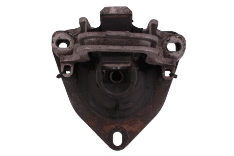 Silentblok zavesenie motora