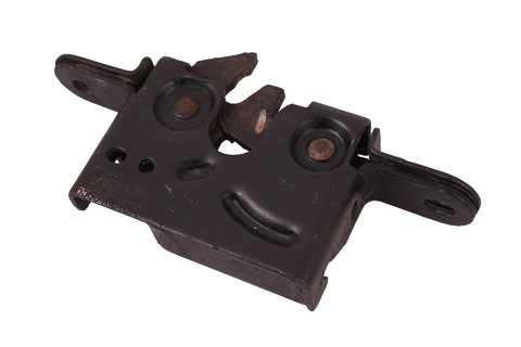 Zámok prednej kapoty