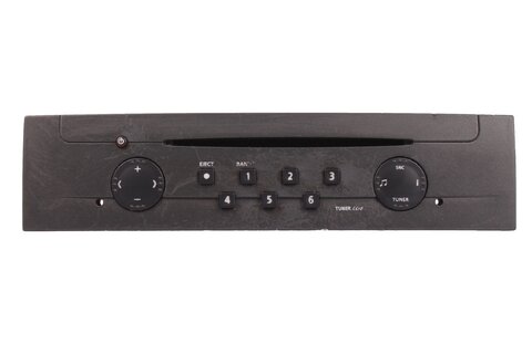 Autoradio s CD