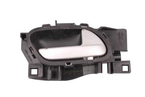 Kľučka dverí vnútorná pravá predná P