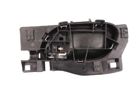 Kľučka dverí vnútorná pravá predná P