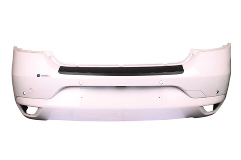 Nárazník zadní s otvory pro parkovací senzory pro lak