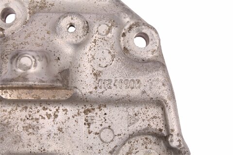 Držiak motora pravý horný