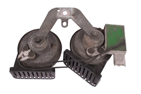 Klaksón - 256100008R