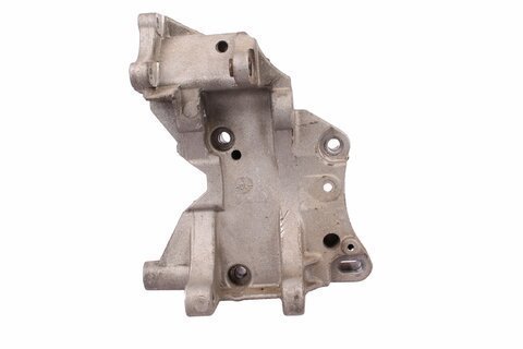 Držiak alternátora