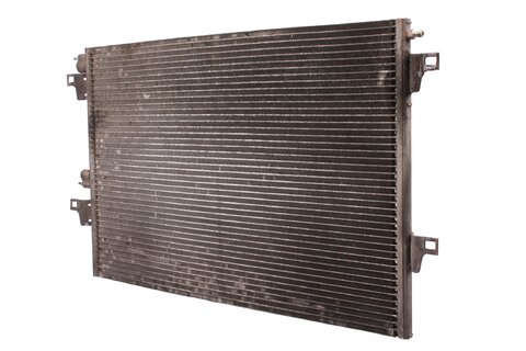 Chladič klimatizácie *- 8200033733