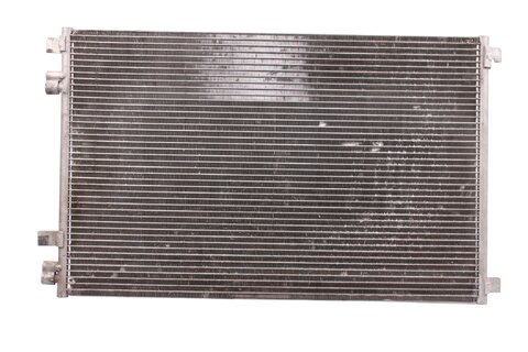 Chladič klimatizácie - kondenzátor