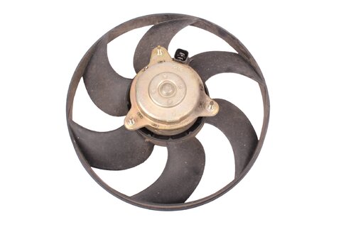 Ventilátor chladenia motora 1253A1