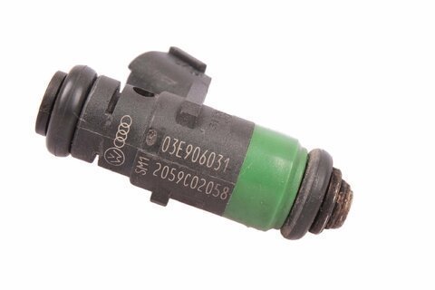 Vstrekovač 03E906031