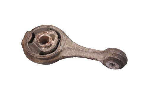 Silentblok motora prostredný