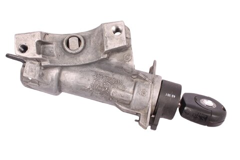 Spínacia skrinka s kľúčom 4B0905851C