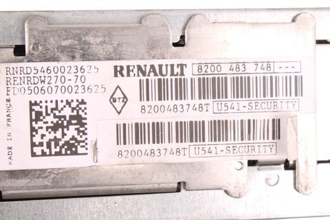 Autorádio s CD - 8200483748