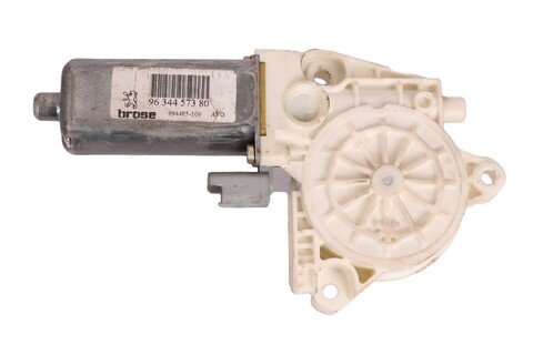 Motorček ľavej prednej sťahovačky