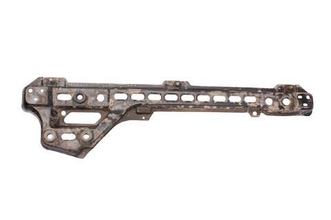 Spodný držiak chladiča