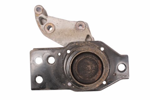 Silentblok zavesenie motora