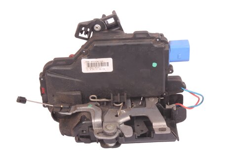 Zámok dverí pravý zadný (s centrálom) 6Y0839016A