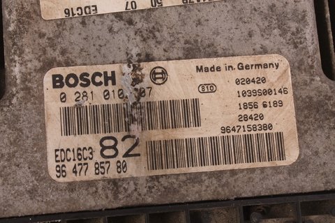 Riadiaca jednotka motora 9647785780