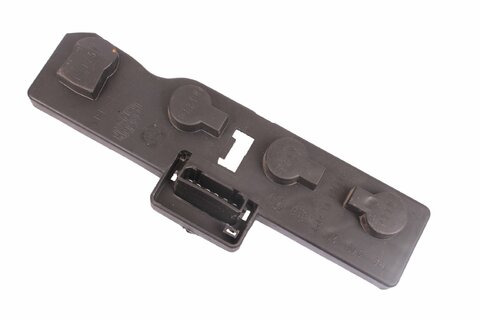 Pätice zadného svetla ľavá COMBI 1U9945257