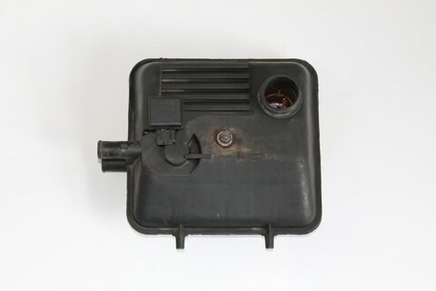 Expanzná nádoba vody (vývody do strany s čidlom)