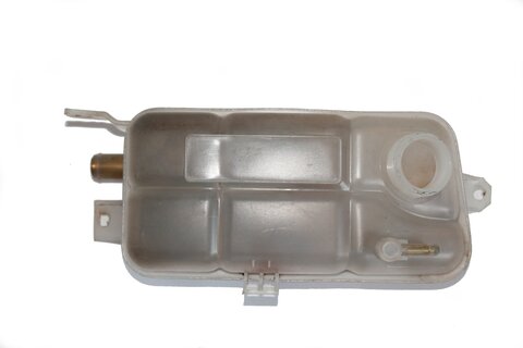 Expanzná nádoba vody pravá