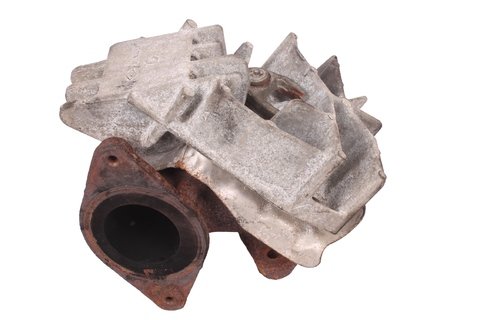 Výfukové koleno s tepelným štítom