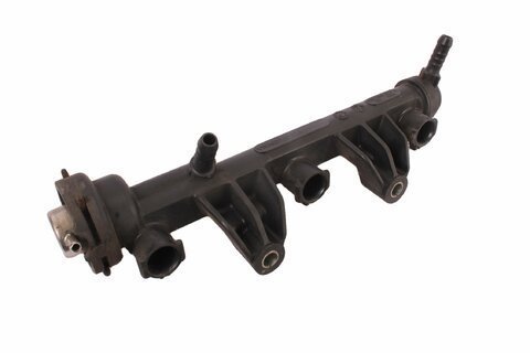 Vstrekovacie lišta 03D133329A