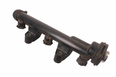 Vstrekovacie lišta 03D133329A