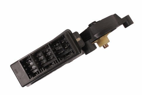 Motoriek sťahovačky predný pravý -2004