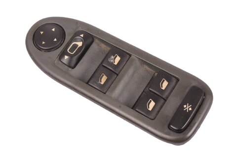 Tlačidlá sťahovania okien prednej ľavej (tmavo šedá)