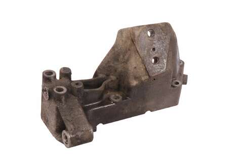 Držiak motora pravý