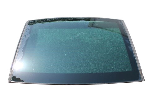 Okno zadné (vyhrievané) CC