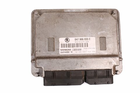 Riadiaca jednotka motora (44 kW) 047906033E