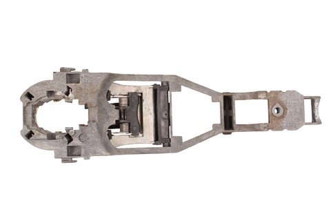 Strmeň kľučky ľavý predný kov 1U0837885B