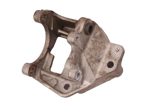 Držiak motora - servočerpadlo