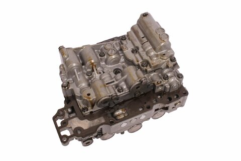 Teleso ventilu prevodovky sa solenoidy